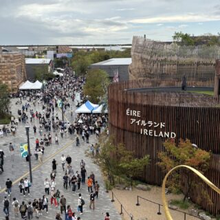 大阪・関西万博アイルランド館の彫刻「Magnus RINN」が京都・知恩院に