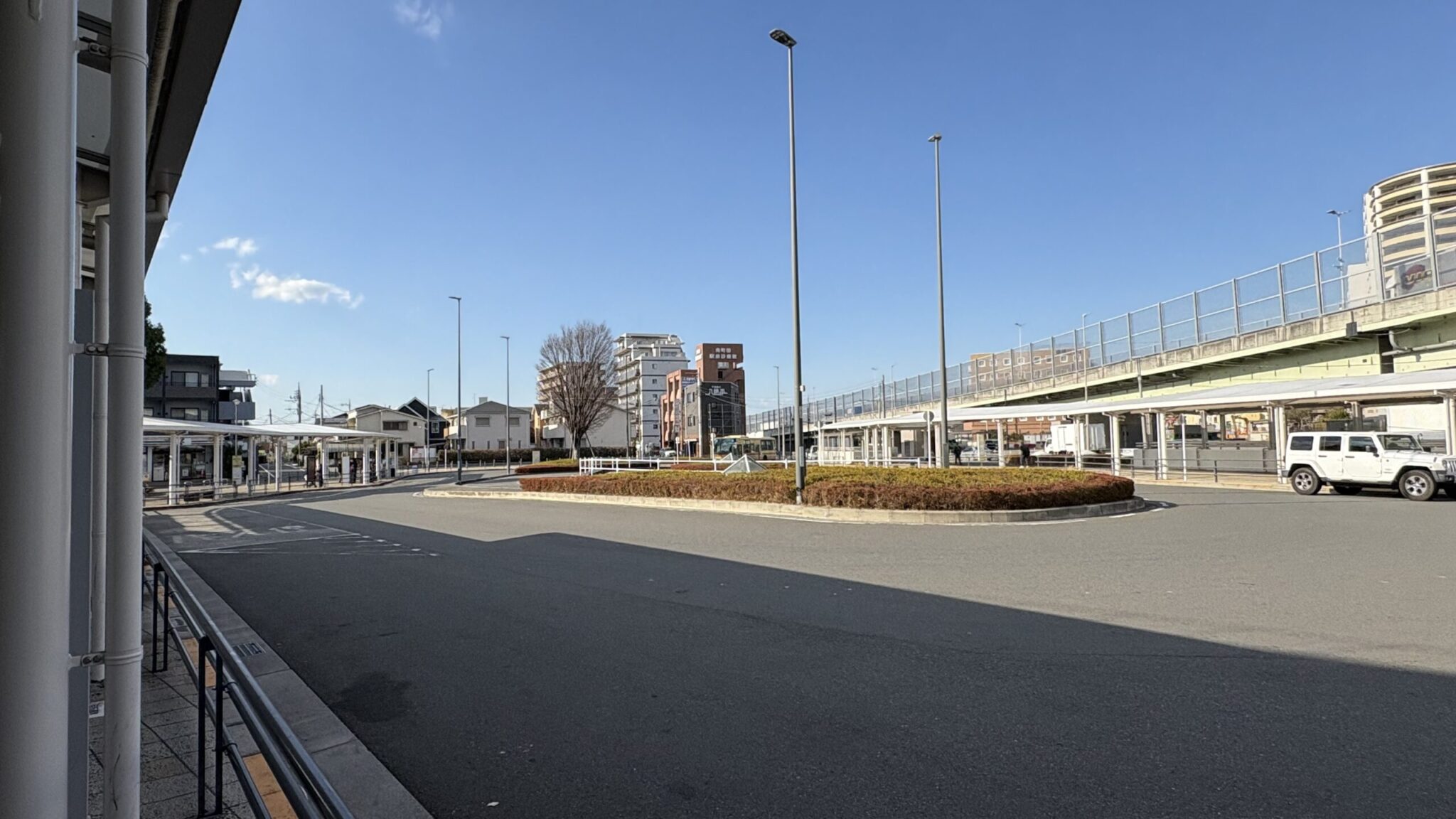 南町田グランベリーパーク駅北口のバスロータリー