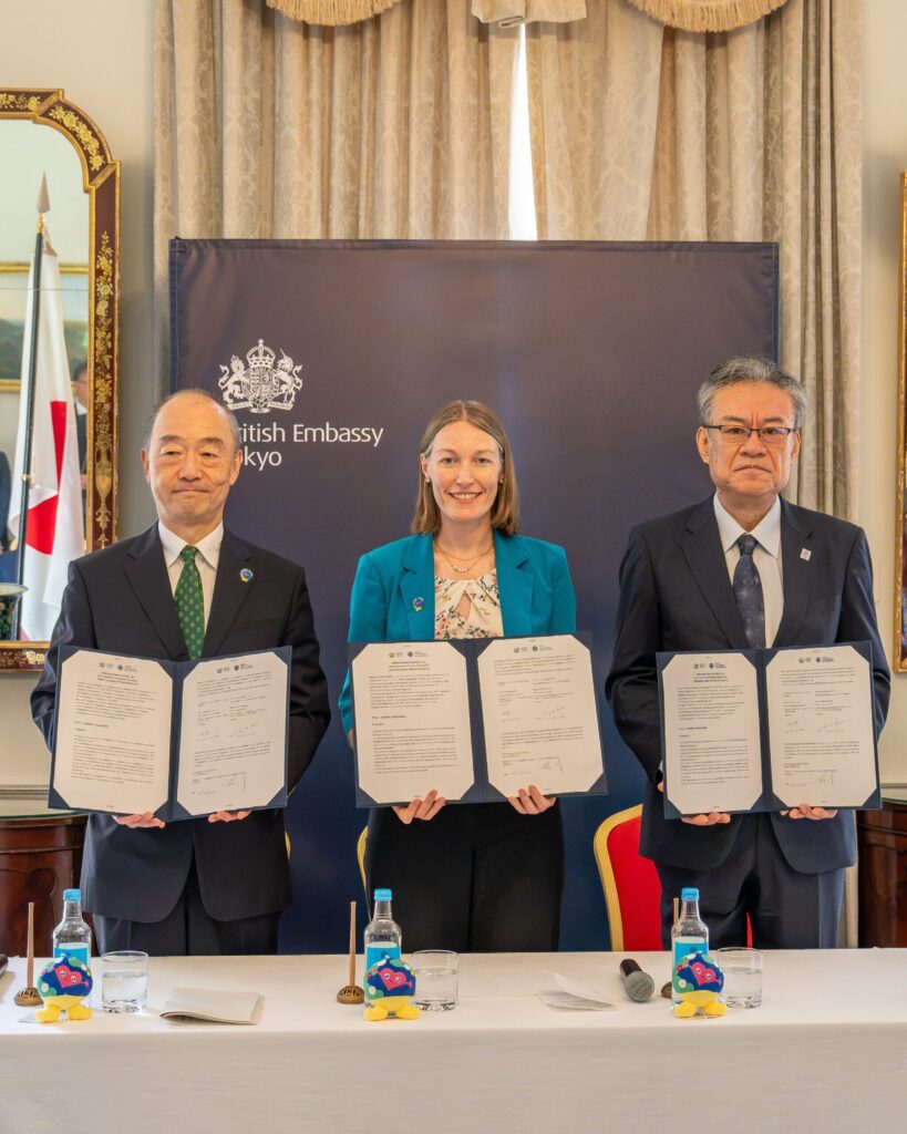 英国とGREEN×EXPO 2027の公式参加契約調印式