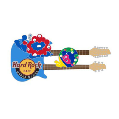 ブルーのボディにOSAKA NAMBAロゴが入ったW Neck Guitar Pin
