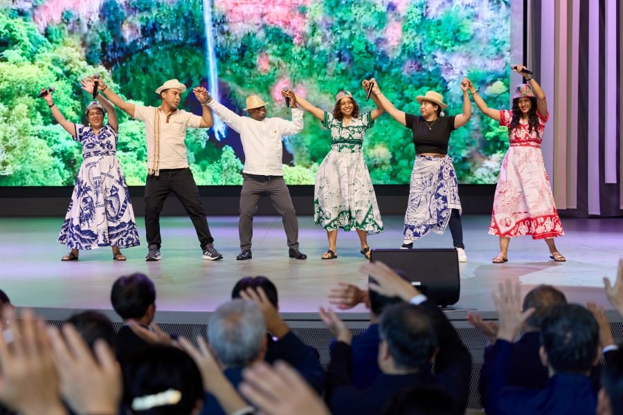 大阪・関西万博 マダガスカルのナショナルデー 公式式典で披露された歌と踊り