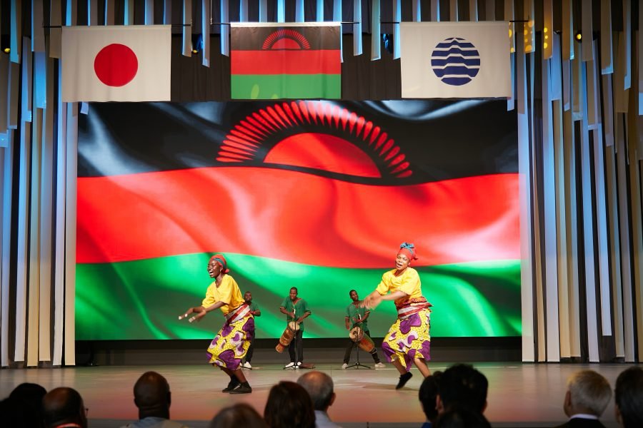 大阪・関西万博 マラウイのナショナルデー　公式式典で披露された伝統の踊り